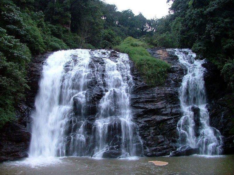 Kovai Kutralam Falls, Coimbatore